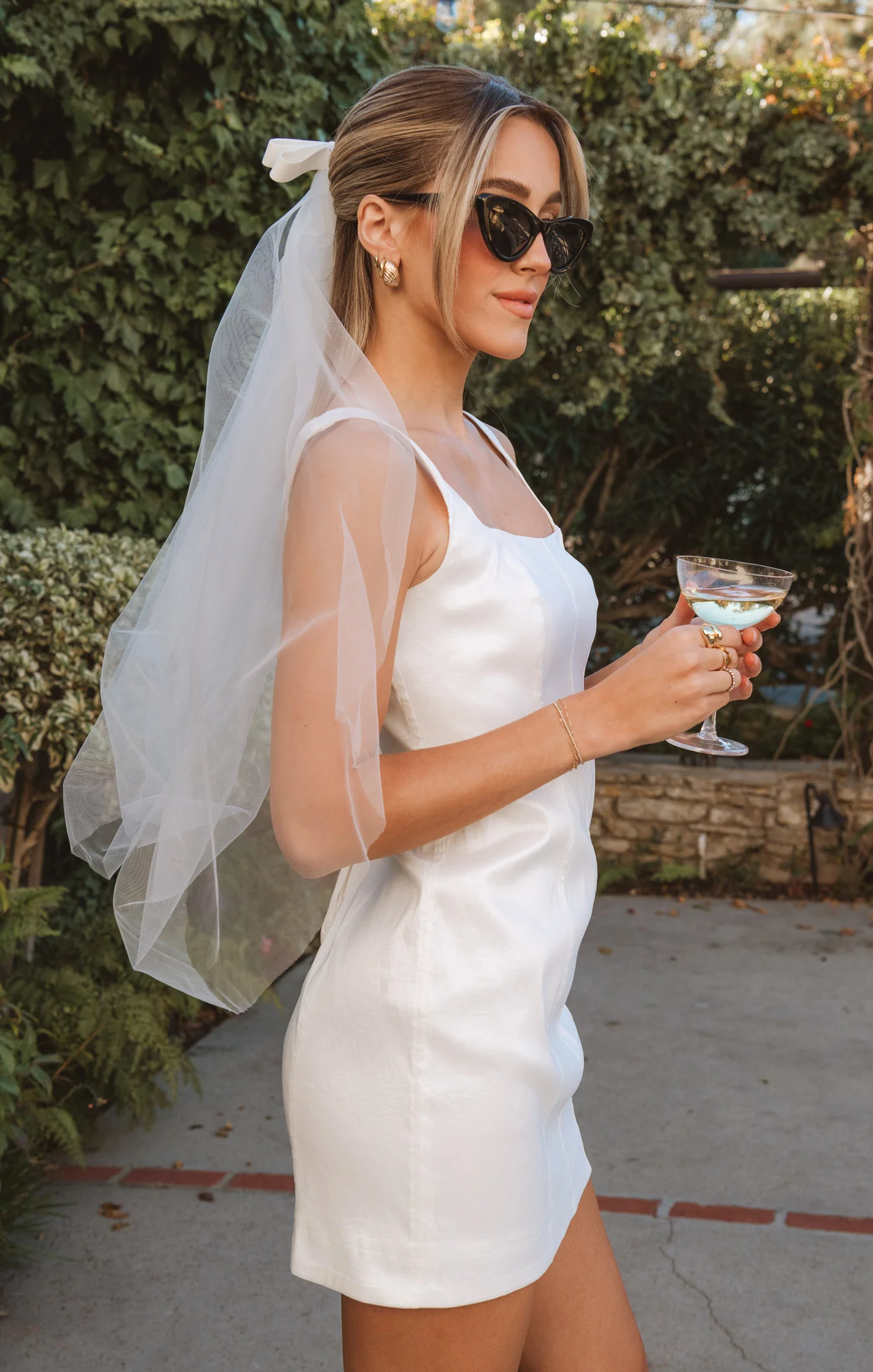 Ari Bow Veil ~ White - Image 3