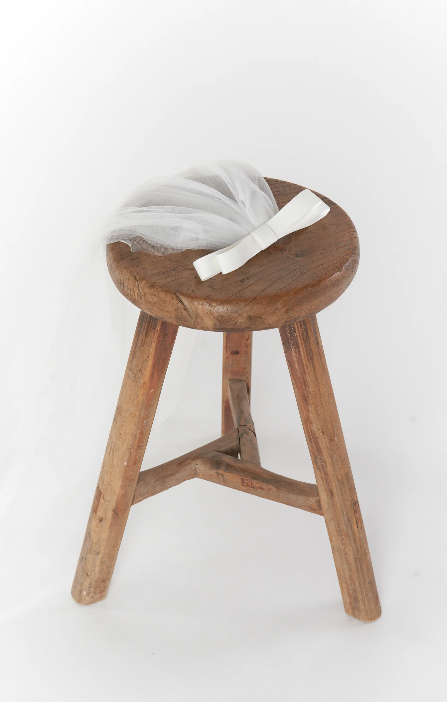 Ari Bow Veil ~ White - Image 5