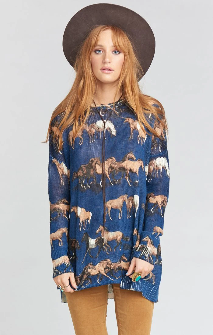 Bonfire Sweater - Image 9