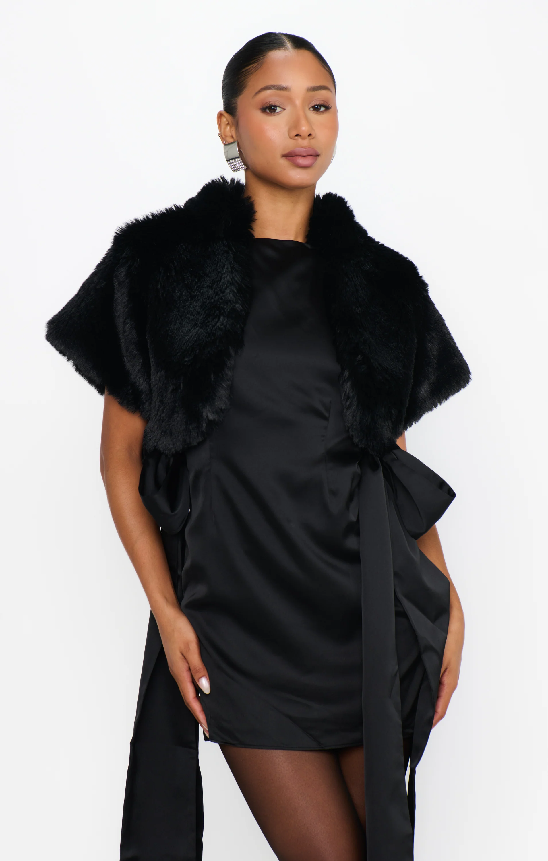 Broadway Shrug ~ Black Faux Fur - Image 4