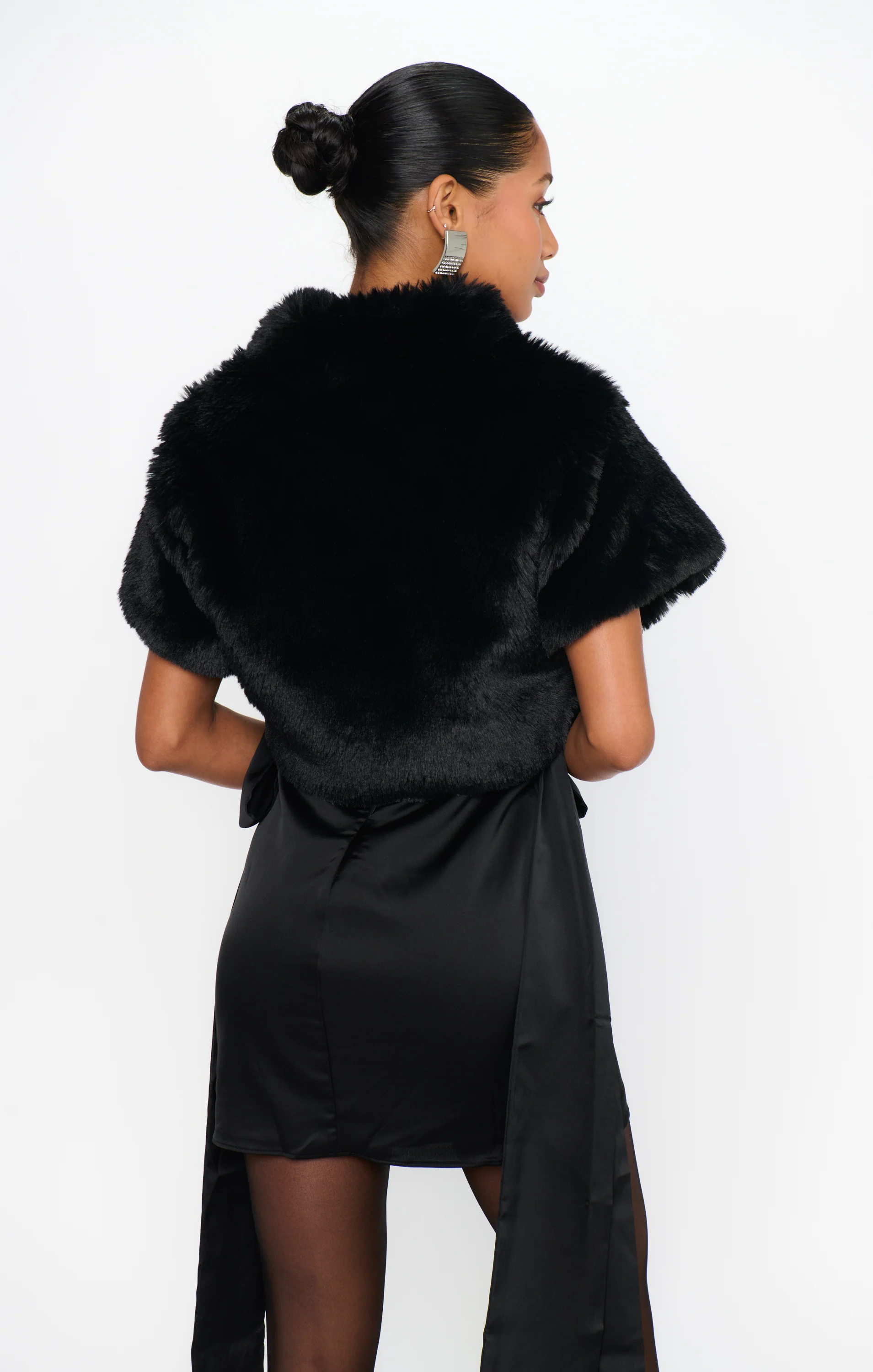 Broadway Shrug ~ Black Faux Fur - Image 6