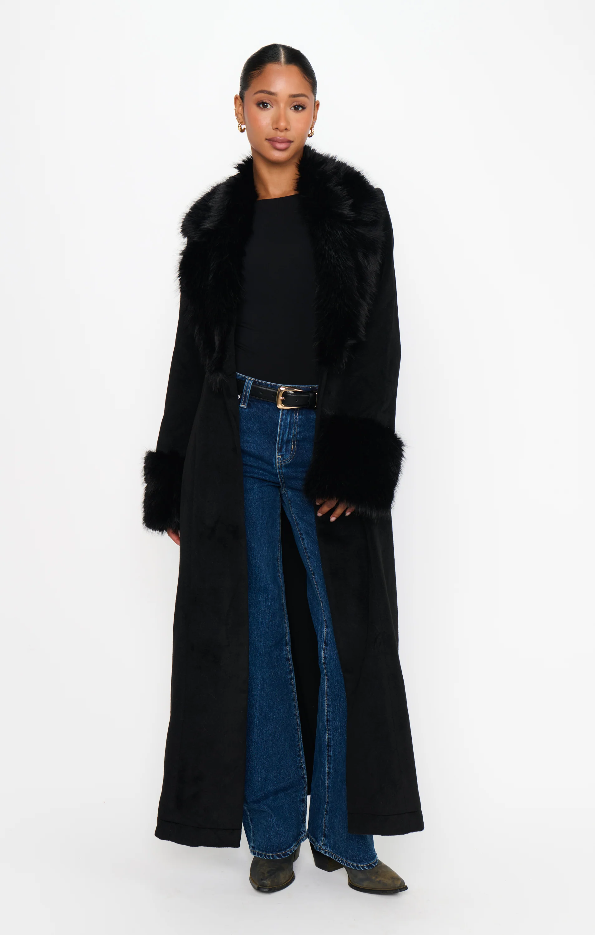 Checkroom Coat ~ Black with Faux Fur - Image 4