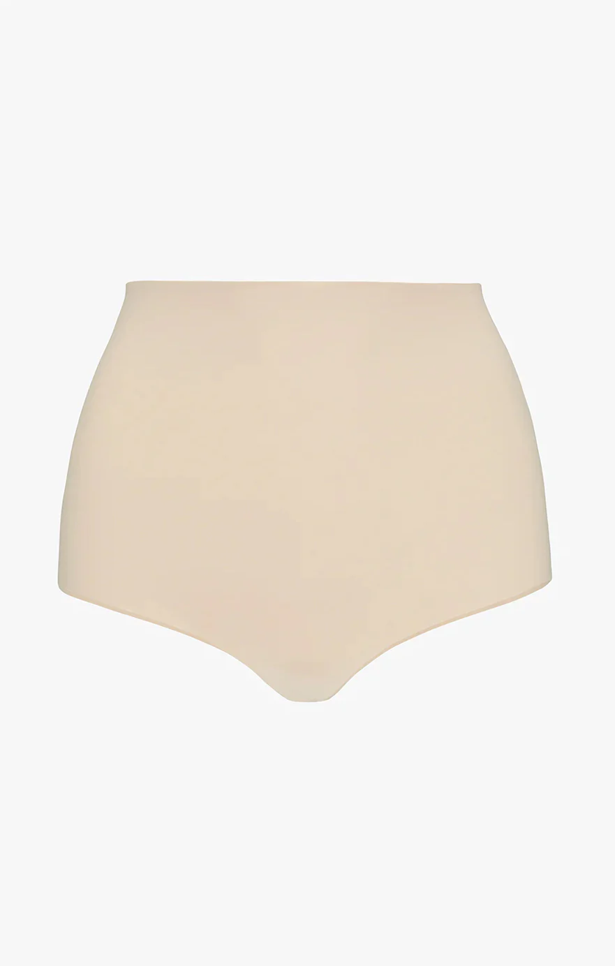 Commando Classic Control Thong ~ Beige - Image 3