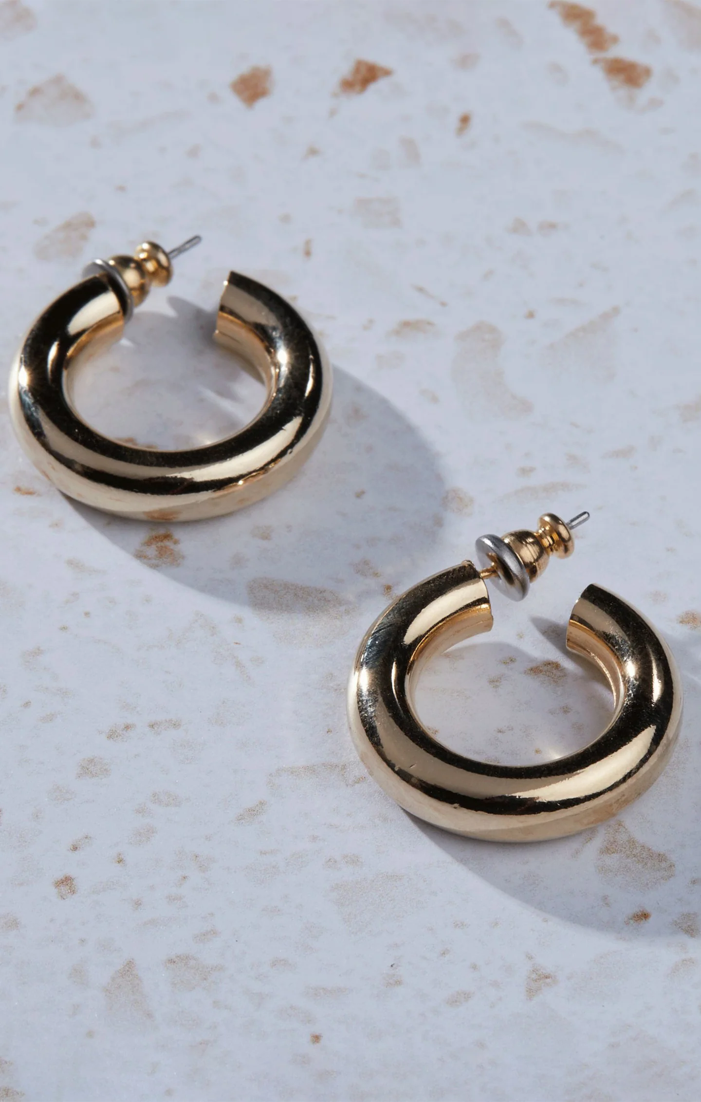 Faithy Jewels Everyday Hoop Earrings ~ 18K Gold Plated - Image 5