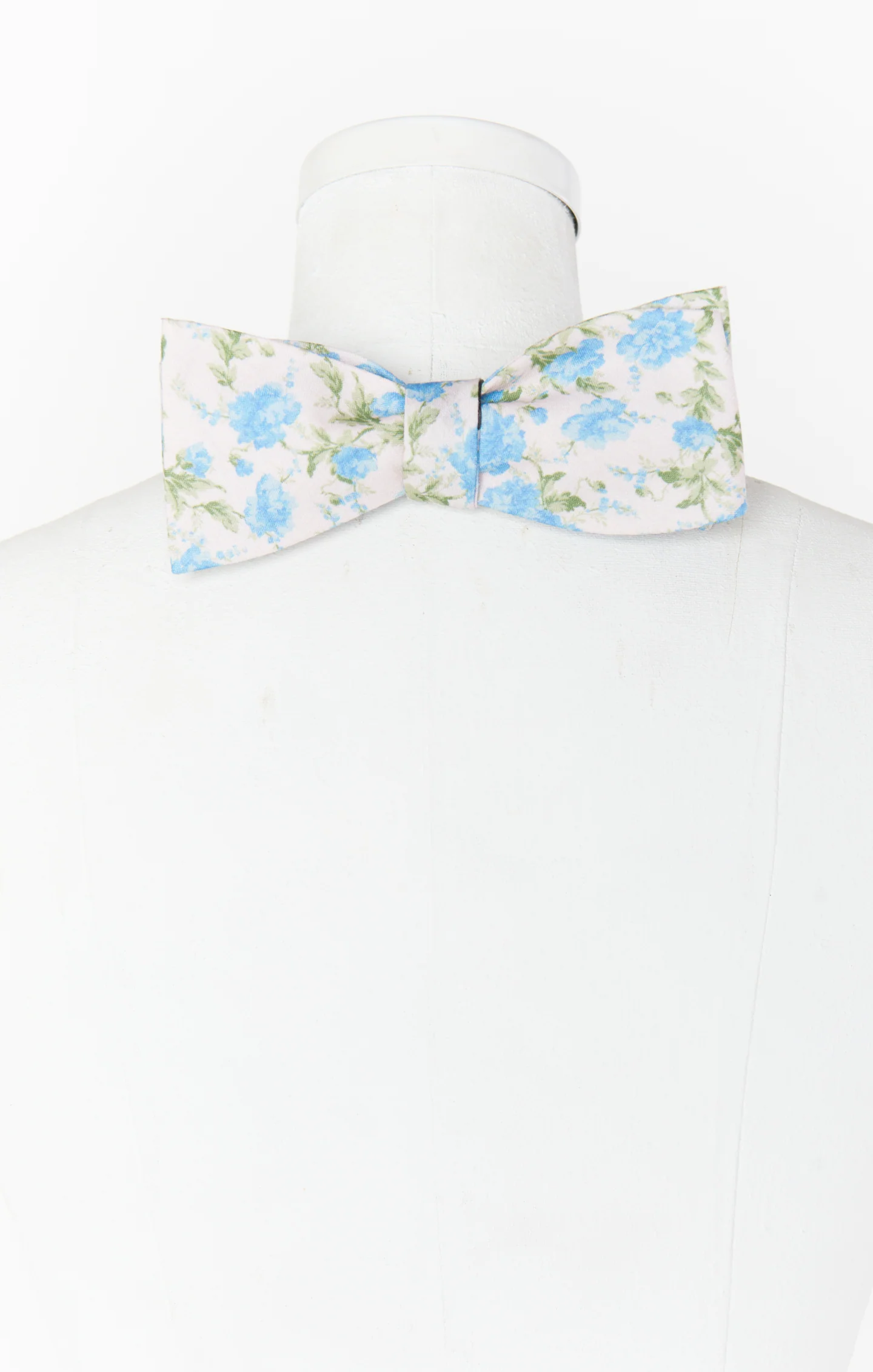 Josh Bow Tie ~ Charming Rose - Image 2