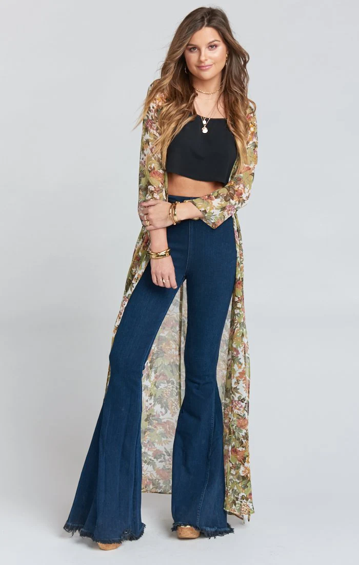 Karmyn Cape - Image 4