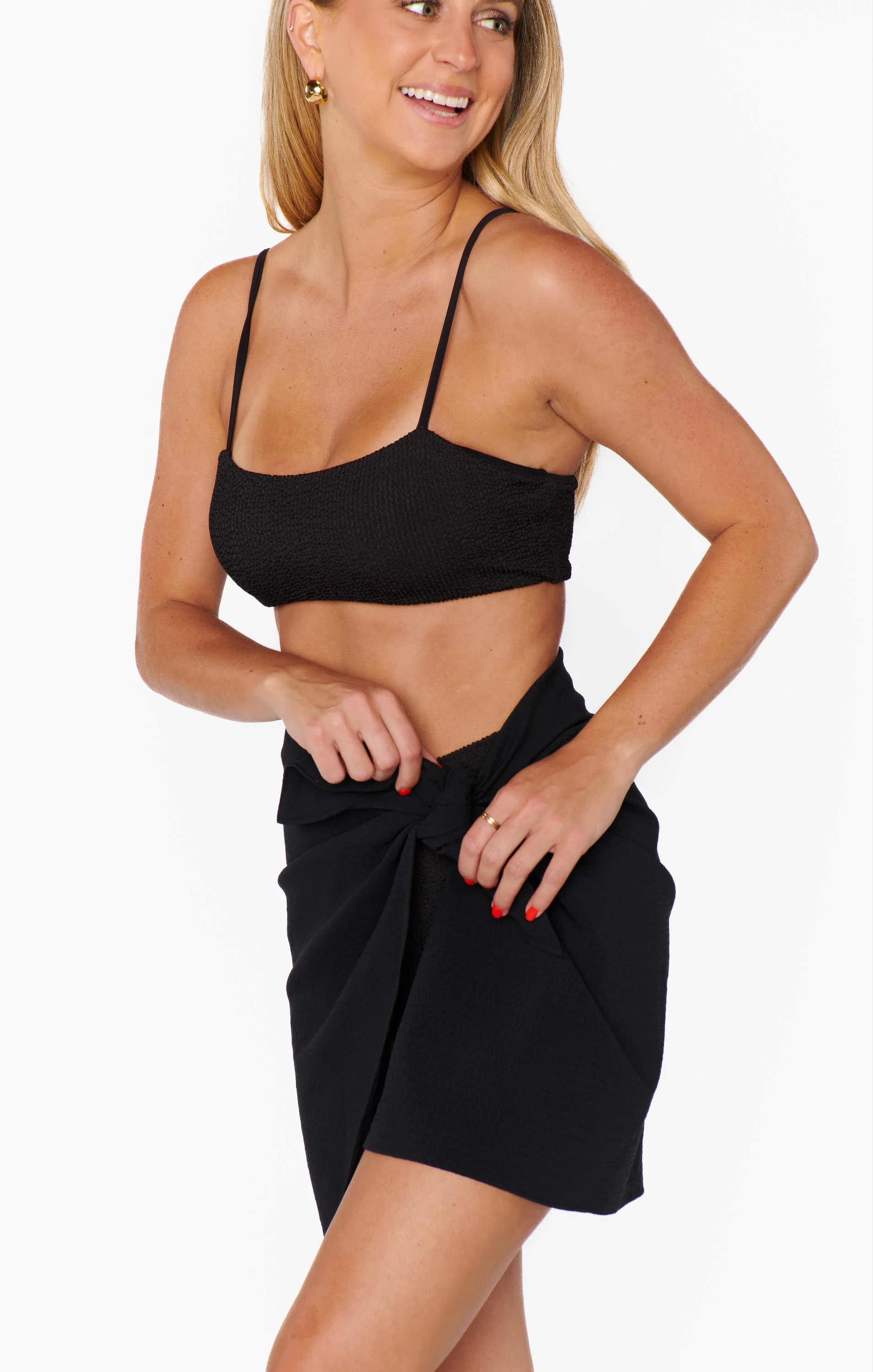 Leyla Sarong ~ Black Crinkle Flow - Image 5