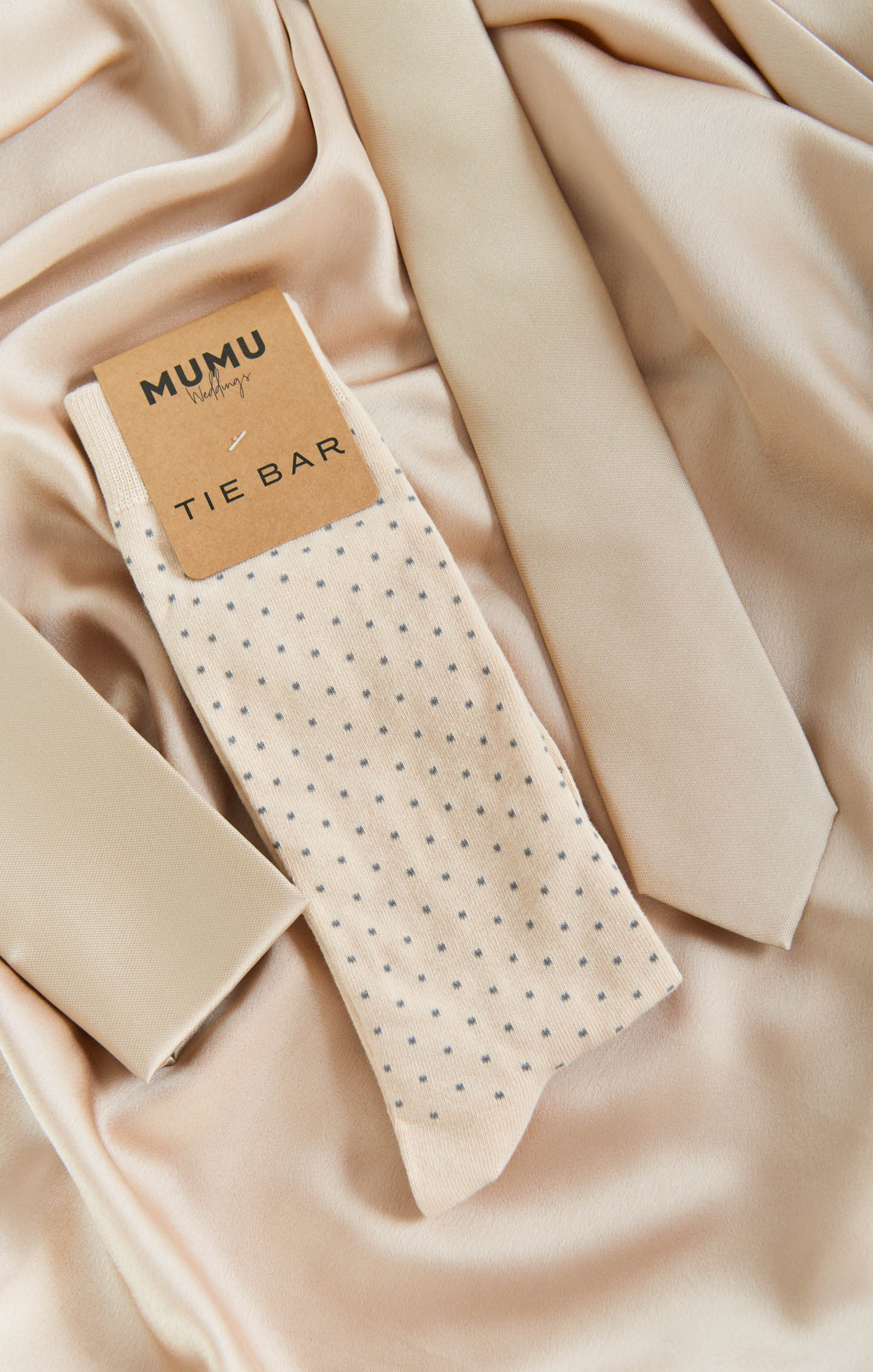 Mumu Weddings x Tie Bar Gift Box ~ Champagne Solid - Image 2