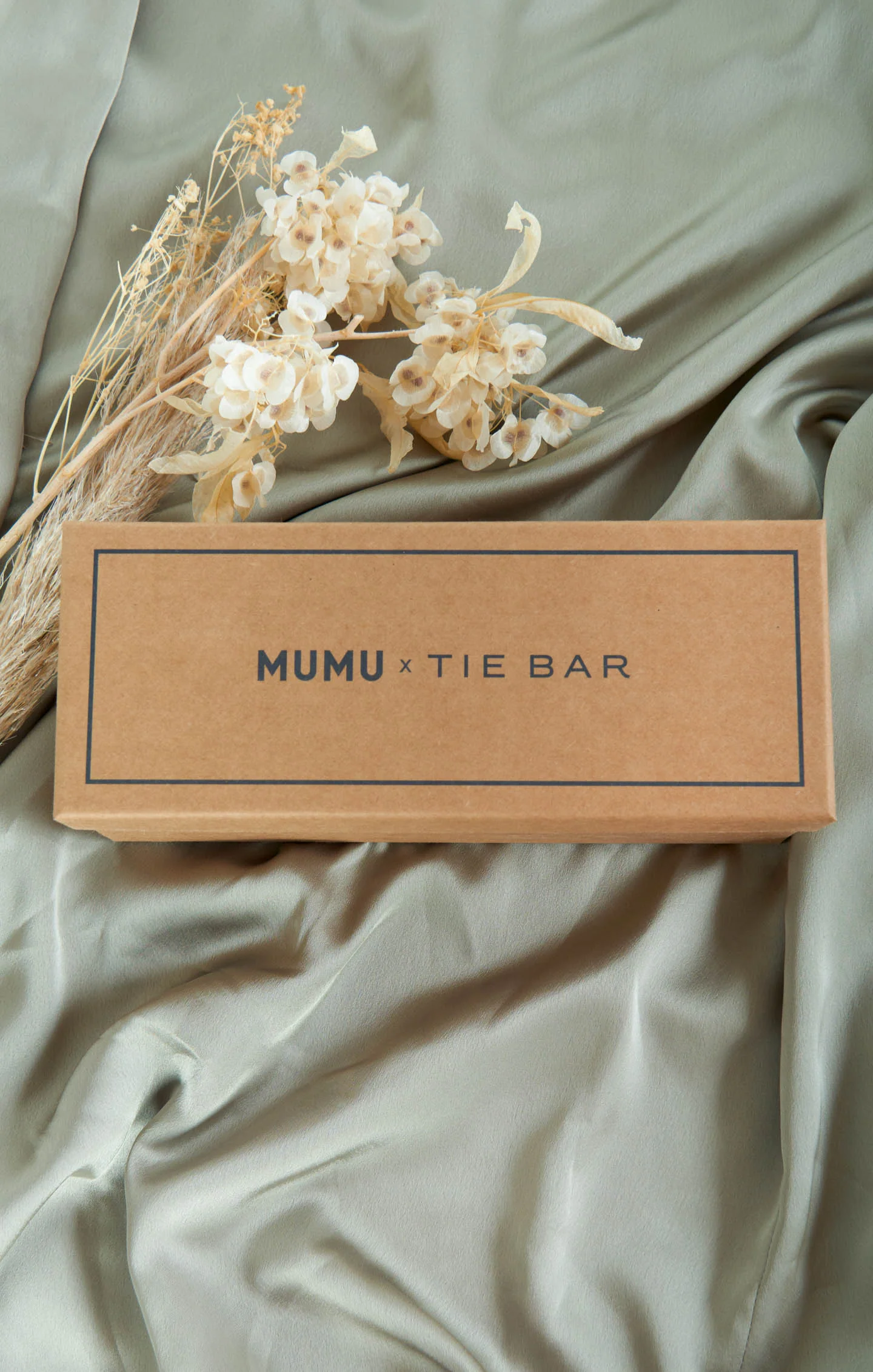 Mumu Weddings x Tie Bar Gift Box ~ Moss Green Solid - Image 6