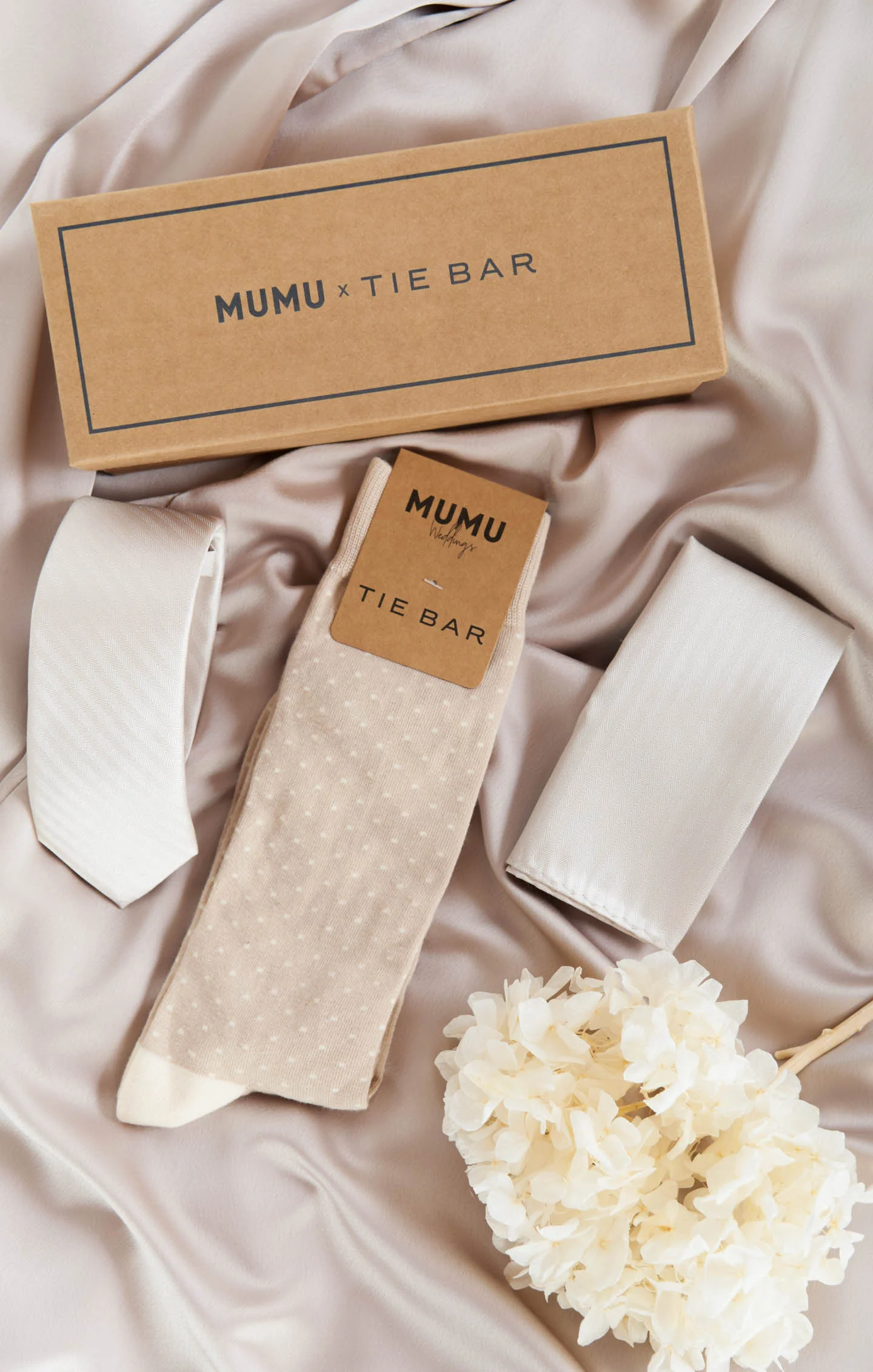 Mumu Weddings x Tie Bar Gift Box ~ Show Me The Ring Solid - Image 2