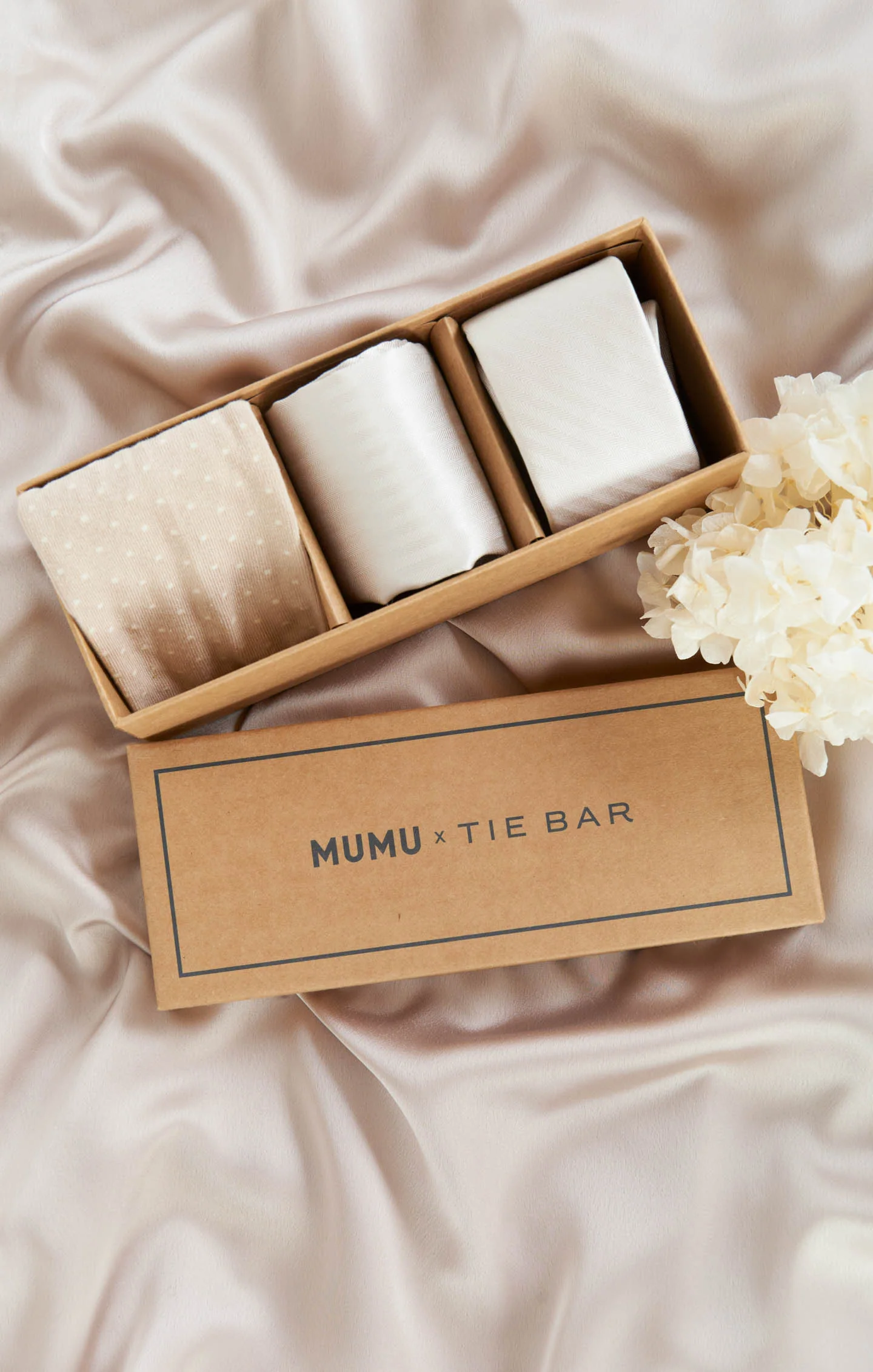 Mumu Weddings x Tie Bar Gift Box ~ Show Me The Ring Solid - Image 8