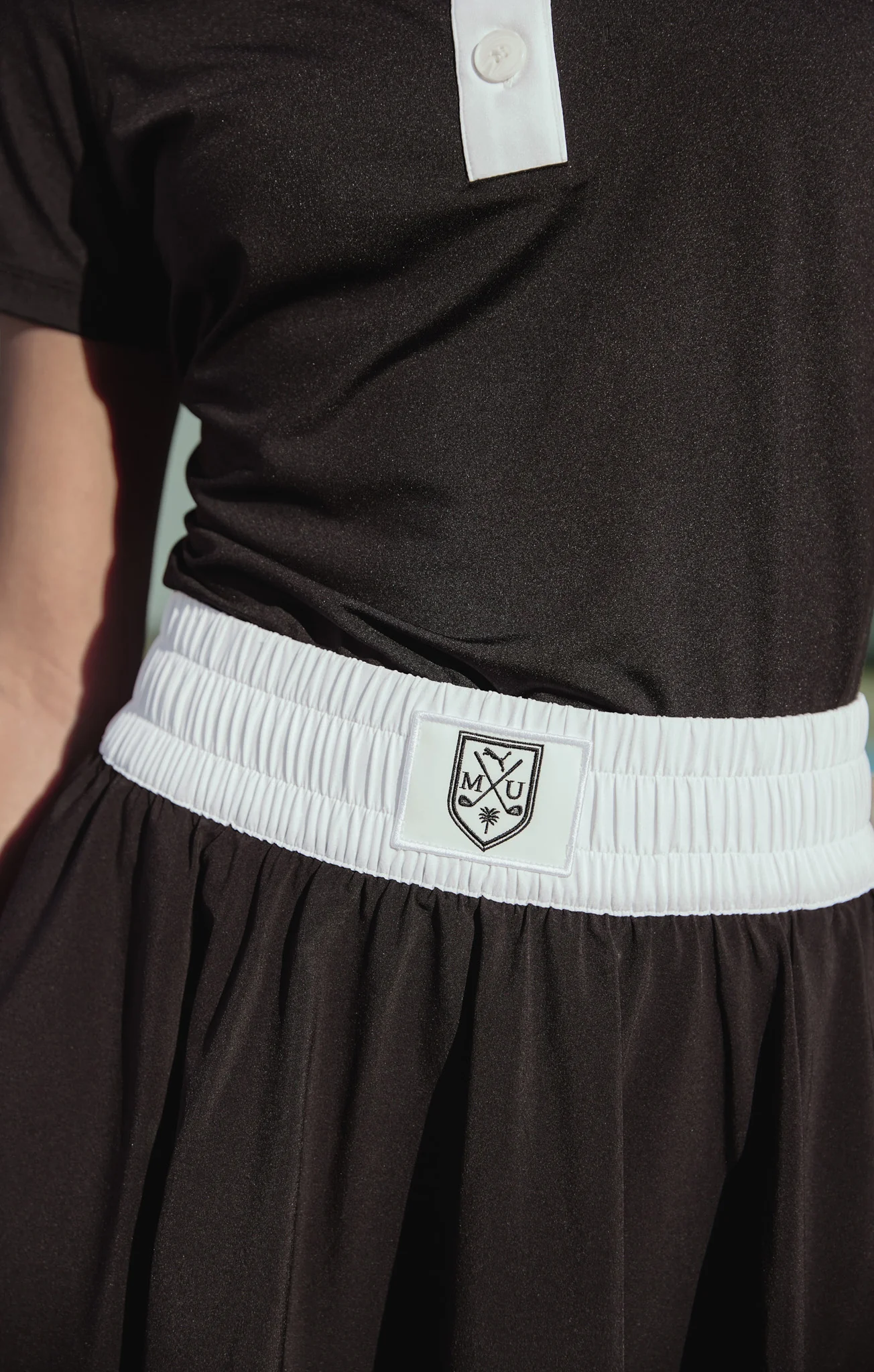 Par Skort ~ Pitch Black - Image 2