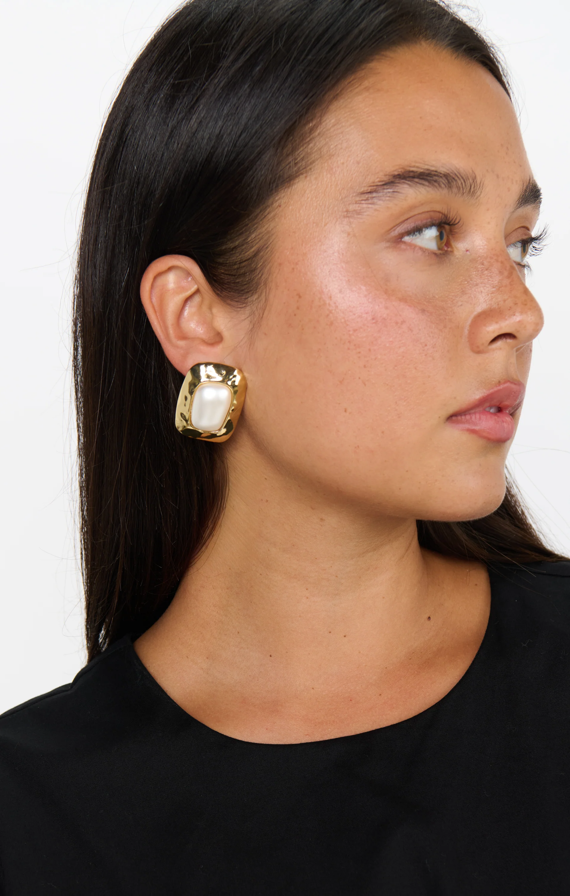Petit Moments Giovana Earrings ~ Pearl/Gold - Image 3