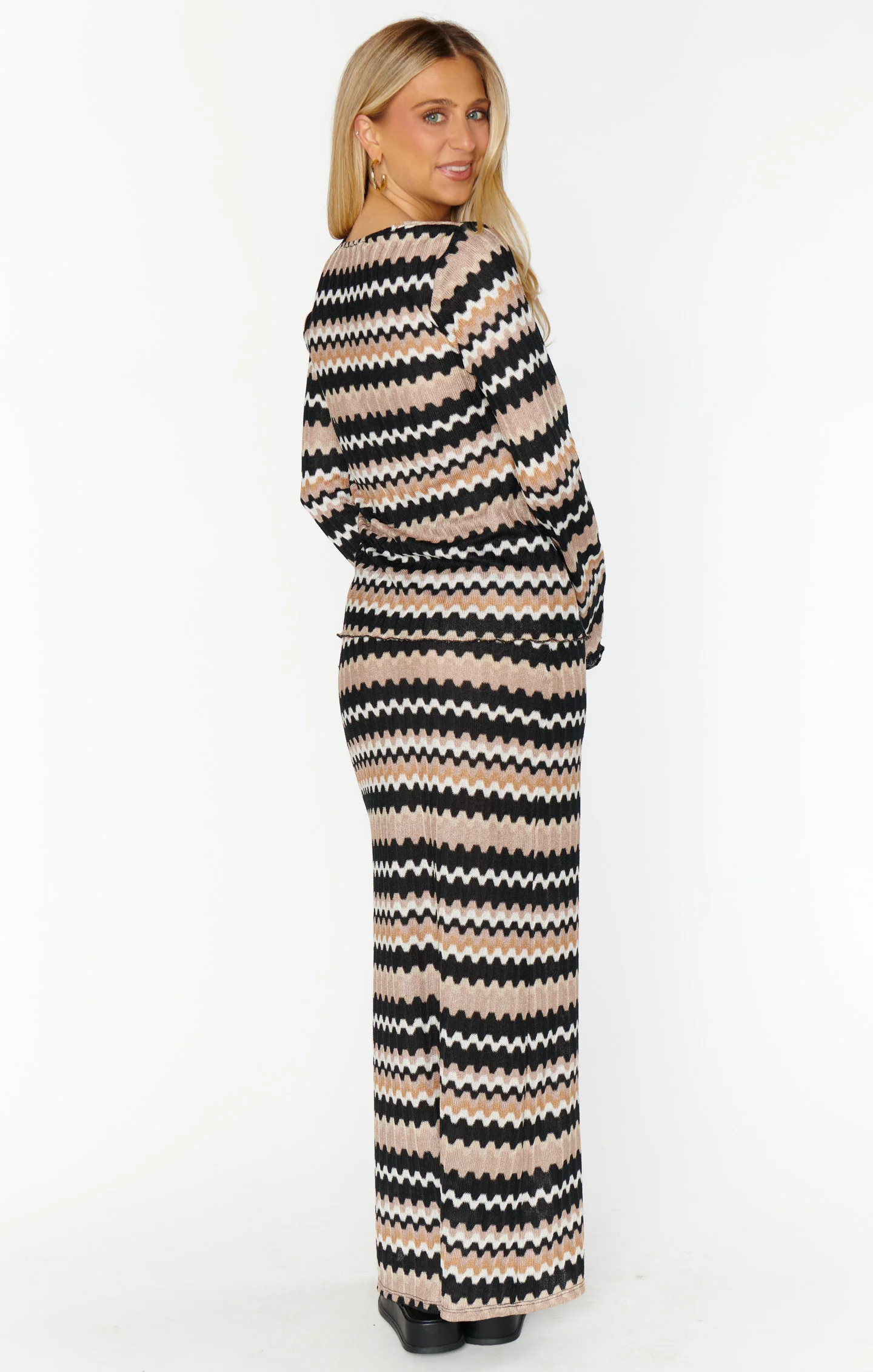 Saturday Skirt ~ Neutral Groovy Knit - Image 10
