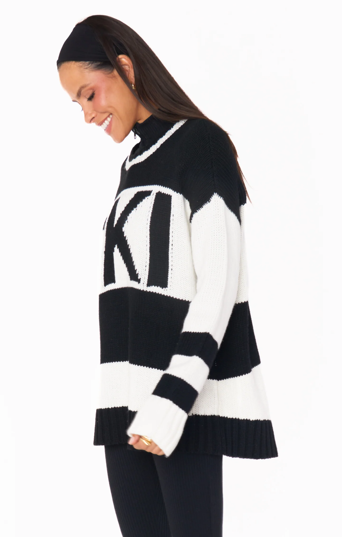 Ski in Sweater ~ Ski Knit Black - Image 6