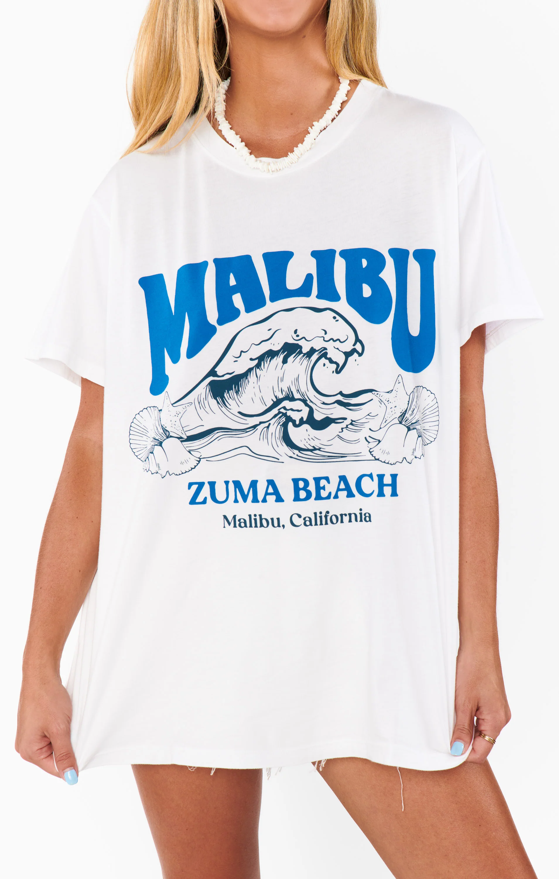 Travis Tee ~ Malibu Beach Graphic - Image 4