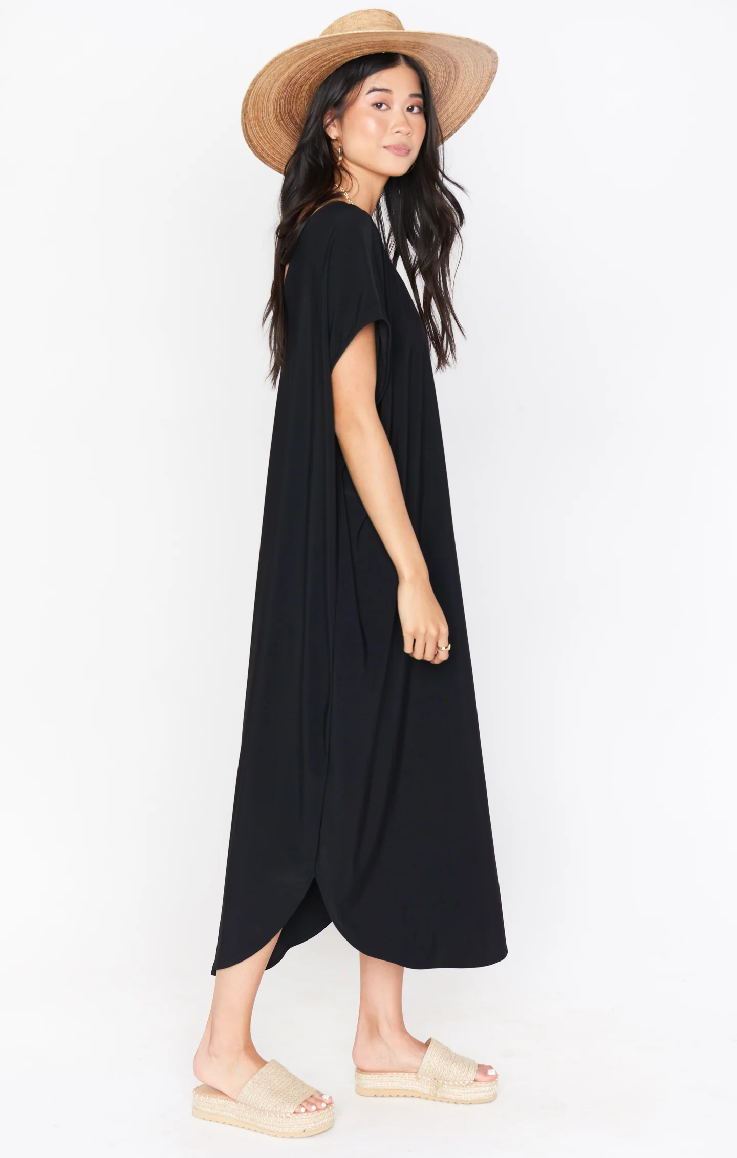 Worldly Caftan ~ Black - Image 4